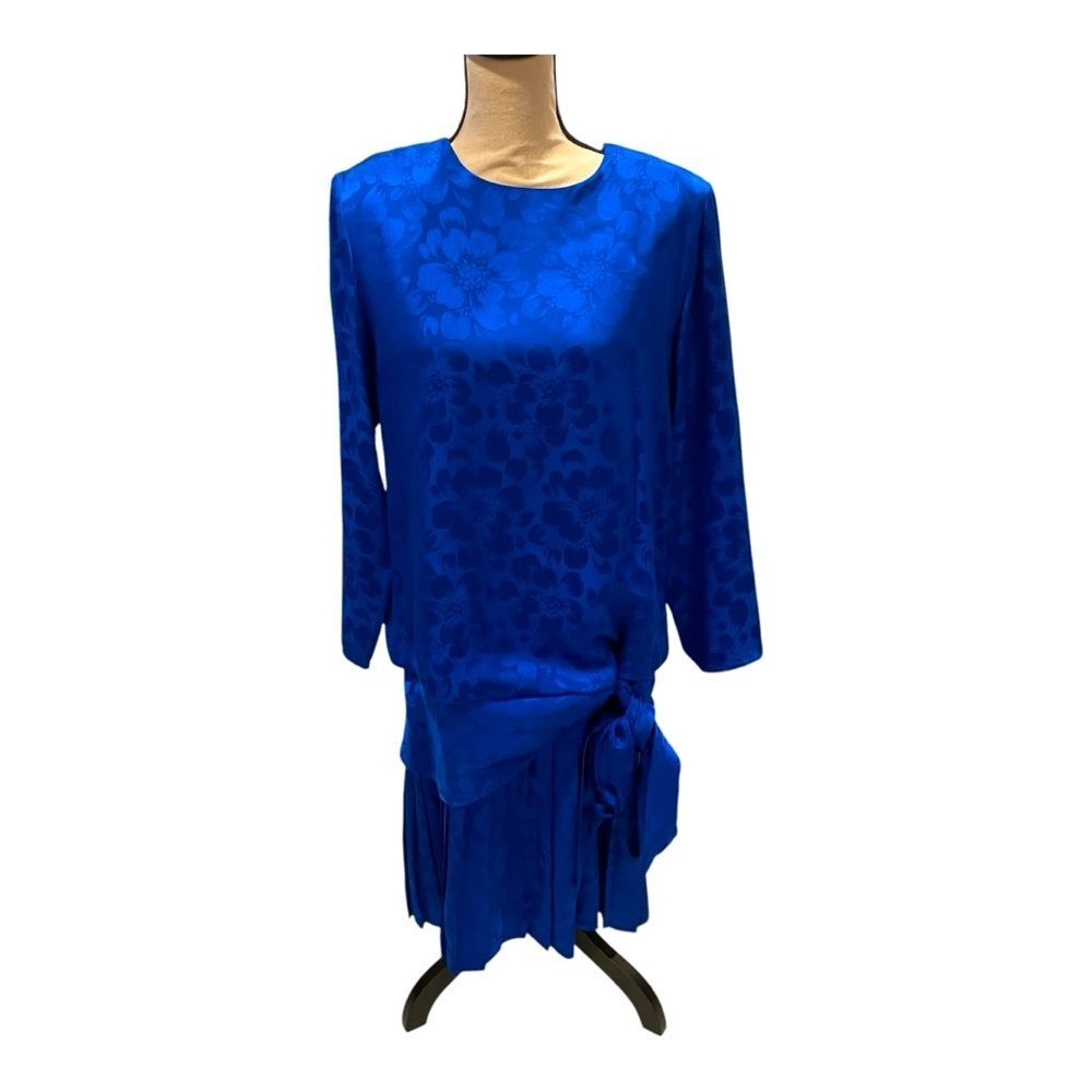 Cute Vintage 80s blue floral silk drop waist Pat Argenti bow luxury dress